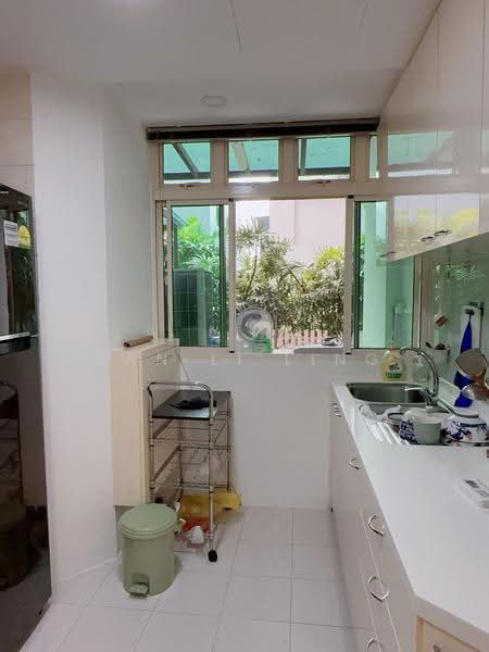 Burlington Square, 175 Bencoolen Street, Beach Road / Bugis / Rochor, 1 Bedroom, 1,270 sqft, Apartment For Sale, by Kan Li Ling, 60043678 - Kitchen - PropertyGuru.com.sg
