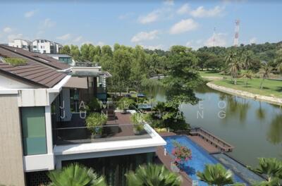For Sale - OCEAN DRIVE [DEALMAKERS.SG] VIEW OF REJUVENATING WATERS