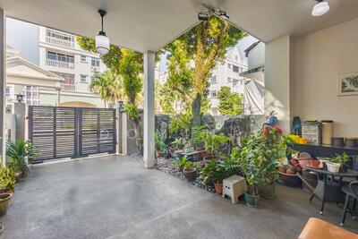 For Sale - ⭐BEAUTIFUL PRISTINE 2.5 STOREYS D15 INTER TERRACE