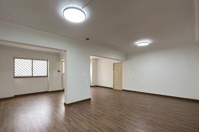 For Sale - 442 Sin Ming Avenue