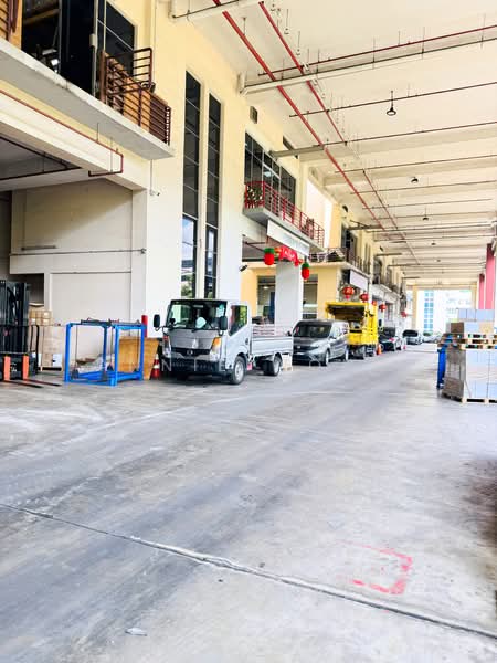 Paya Ubi Industrial Park, 53 Ubi Avenue 1, 3,120 sqft, Light Industrial (B1) For Sale, by Annie Wong, 60043948 - Exterior - CommercialGuru.com.sg