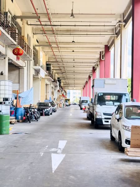 Paya Ubi Industrial Park, 53 Ubi Avenue 1, 3,120 sqft, Light Industrial (B1) For Sale, by Annie Wong, 60043948 - Exterior - CommercialGuru.com.sg