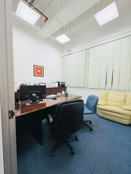 Paya Ubi Industrial Park, 53 Ubi Avenue 1, 3,120 sqft, Light Industrial (B1) For Sale, by Annie Wong, 60043948 - Study - CommercialGuru.com.sg