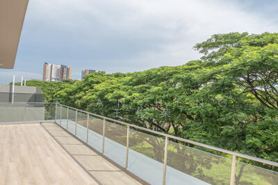 For Sale - Viewing this Weekend! Brand New 3.5-Sty Semi-D w. Pool & Lift, 10,000 sqft