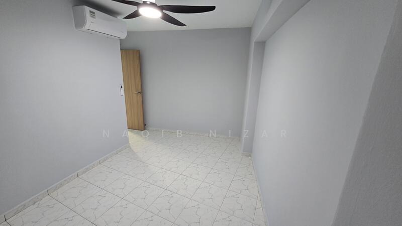 469A Admiralty Drive, 469A Admiralty Drive, Sembawang / Yishun, 3 Bedrooms, 1,270 sqft, HDB Flat For Rent, by Naqib Nizar, 60044119 - 1st Common Bedroom - PropertyGuru.com.sg