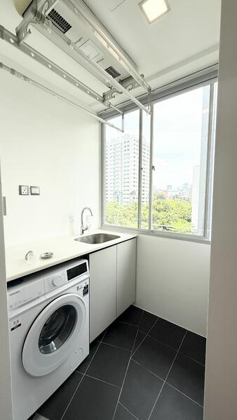 Enclosed laundry’s area 