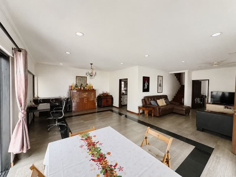 3-Sty FH Corner Terrace, 5 Min walk to Kovan MRT, Simon Walk, Hougang / Punggol / Sengkang, 5 Bedrooms, 2,300 sqft, Corner Terrace For Sale, by Yong Wee Foong 杨伟锋, 60044413 - Living Room - PropertyGuru.com.sg