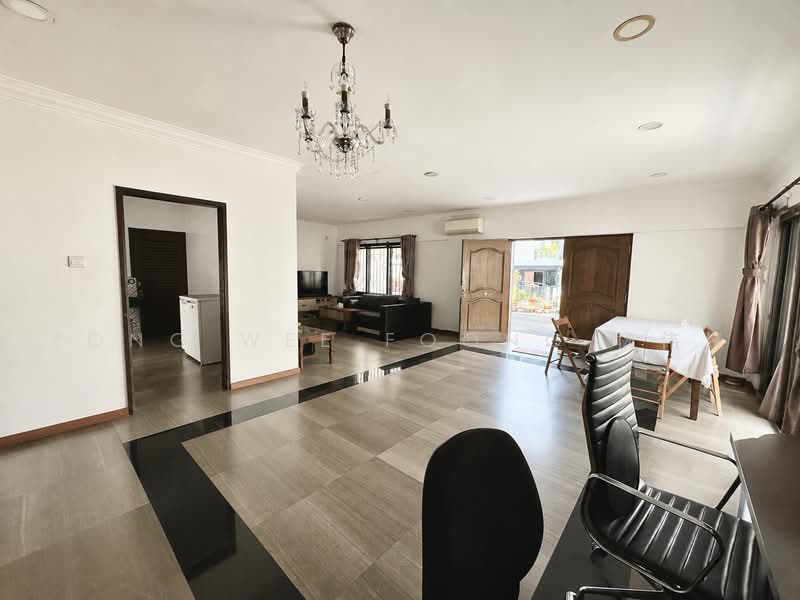 3-Sty FH Corner Terrace, 5 Min walk to Kovan MRT, Simon Walk, Hougang / Punggol / Sengkang, 5 Bedrooms, 2,300 sqft, Corner Terrace For Sale, by Yong Wee Foong 杨伟锋, 60044413 - Living Room - PropertyGuru.com.sg