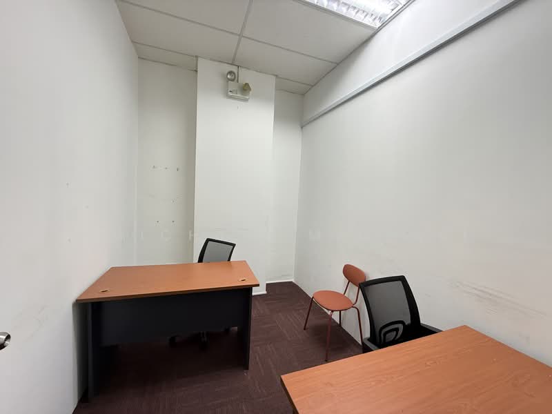 Tradehub 21, 18 Boon Lay Way, 90 sqft, Light Industrial (B1) For Rent, by S MICHAEL Michael, 60044592 - Interior - CommercialGuru.com.sg