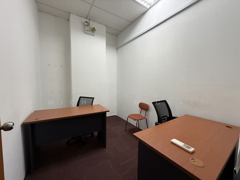 Tradehub 21, 18 Boon Lay Way, 90 sqft, Light Industrial (B1) For Rent, by S MICHAEL Michael, 60044592 - Study - CommercialGuru.com.sg