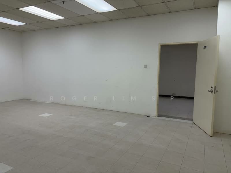 IMM Building, 2 Jurong East Street 21, Boon Lay / Jurong / Tuas, 413 sqft, Light Industrial (B1) For Rent, by Roger Lim S.P, 60044872 - CommercialGuru.com.sg