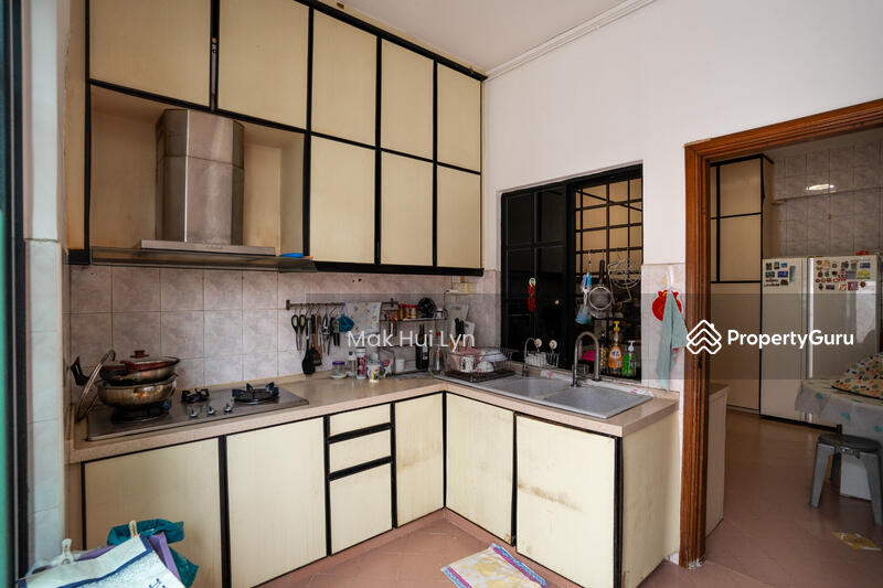 For Sale - NS facing! Charming 3 Storey Semi D in Kembangan