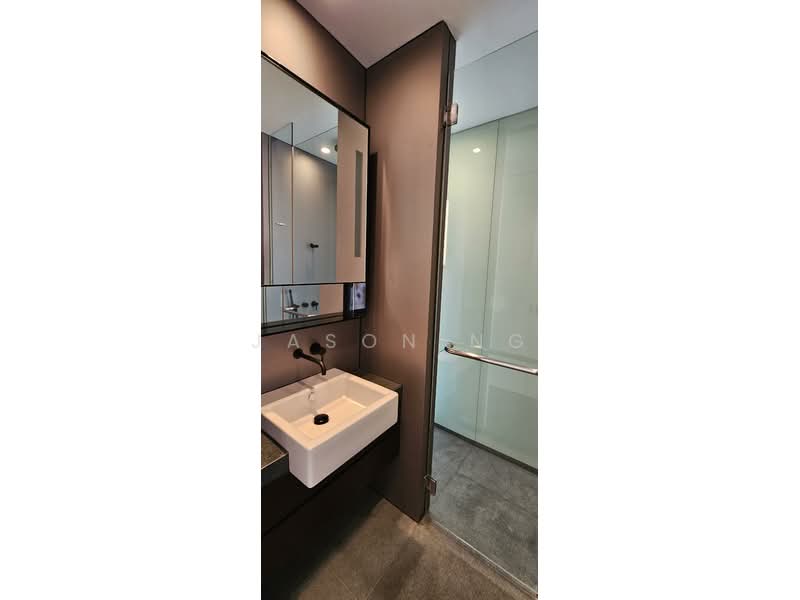 Martin No 38, 38 Martin Road, 2 Bedrooms, 1,130 sqft, Apartment For Sale, by Jason Ng, 60044991 - Bathroom - PropertyGuru.com.sg