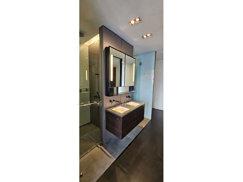 Martin No 38, 38 Martin Road, 2 Bedrooms, 1,130 sqft, Apartment For Sale, by Jason Ng, 60044991 - Bathroom - PropertyGuru.com.sg