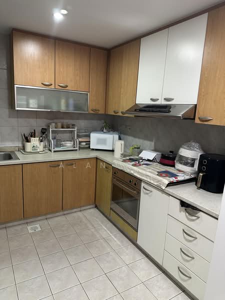 Paya Lebar Residences, 27 Paya Lebar Road, 3 Bedrooms, 1,270 sqft, Apartment For Sale, by Alan Neo, 60045017 - Kitchen - PropertyGuru.com.sg