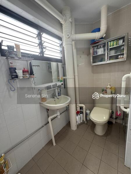 For Sale - 260 Jurong East Street 24