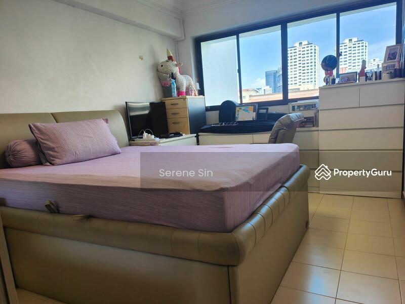 For Sale - 260 Jurong East Street 24