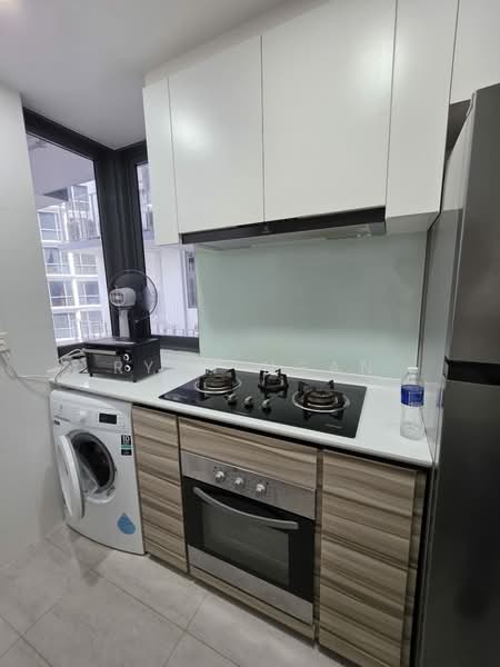 Parc Centros, 82 Punggol Central, 3 Bedrooms, 991 sqft, Condominium For Rent, by Ryan Ngan, 60045158 - Kitchen - PropertyGuru.com.sg