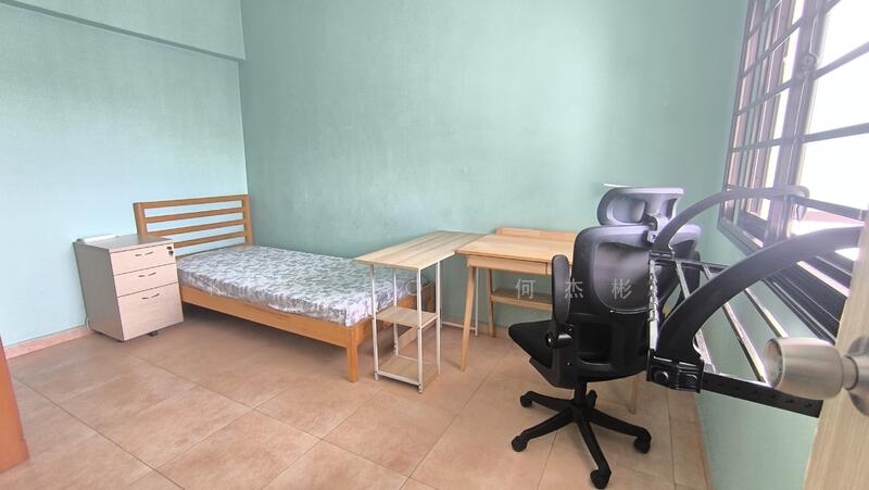 655A Jurong West Street 61, 655A Jurong West Street 61, Room Rental, 129 sqft, HDB Flat For Rent, by Kay HO 何杰彬, 60045186 - Bedroom - PropertyGuru.com.sg