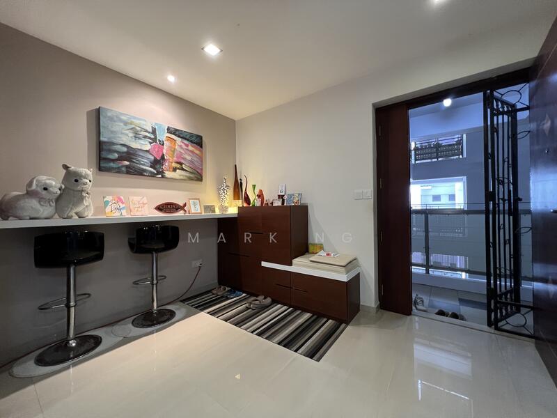 For Sale - 90 Tanglin Halt Road