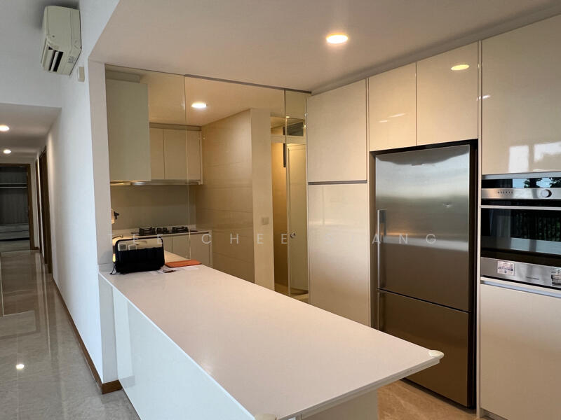 Lakeville, 11 Jurong Lake Link, 5 Bedrooms, 1,528 sqft, Condominium For Rent, by Tee Chee Siang, 60045275 - PropertyGuru.com.sg