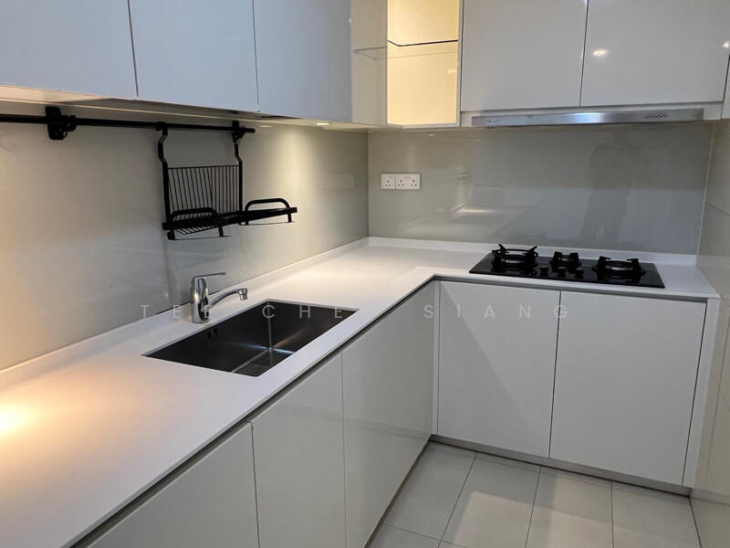 Lakeville, 11 Jurong Lake Link, 5 Bedrooms, 1,528 sqft, Condominium For Rent, by Tee Chee Siang, 60045275 - PropertyGuru.com.sg
