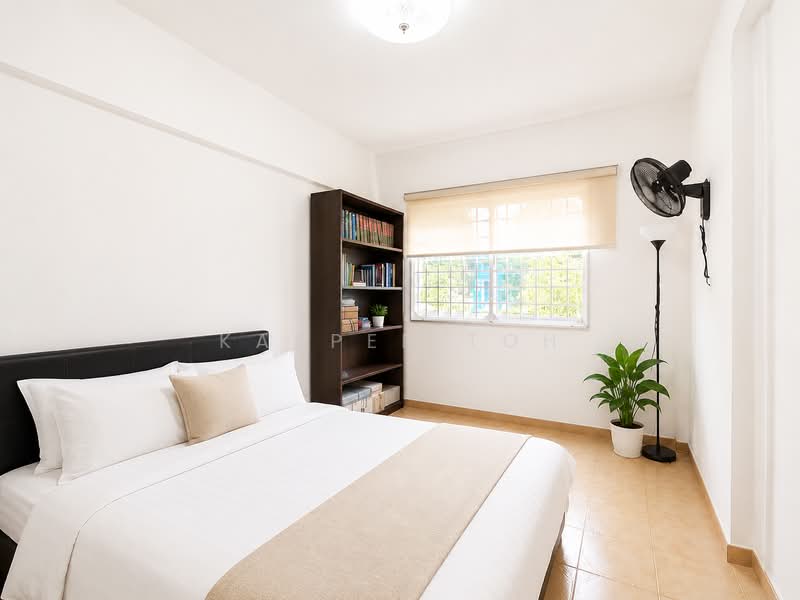 402 Jurong West Street 42, 402 Jurong West Street 42, 3 Bedrooms, 1,442 sqft, HDB Flat For Sale, by Kasper Toh, 60045349 - Bedroom - PropertyGuru.com.sg