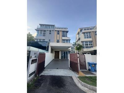 For Sale - 6 bedroom Semi D with lift in Sembawang