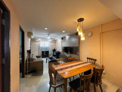 For Sale - 302 Jurong East Street 32