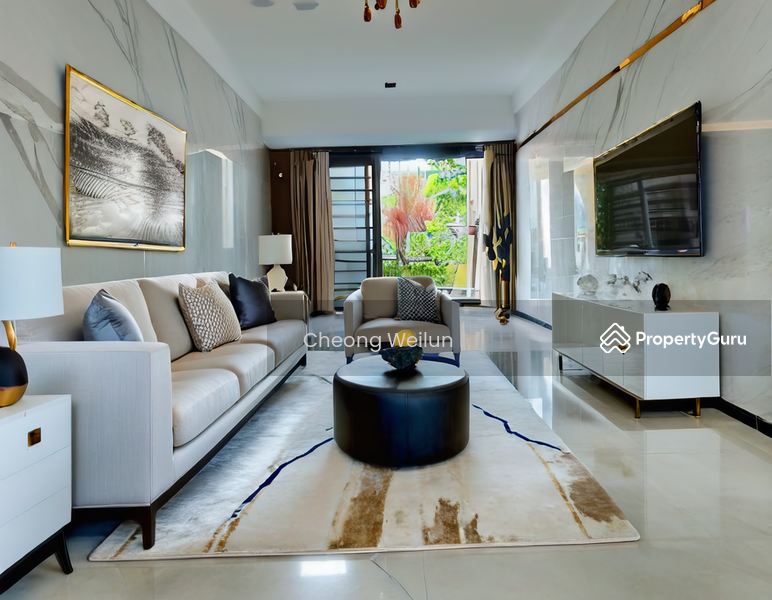 Living Room (Virtual staging done)