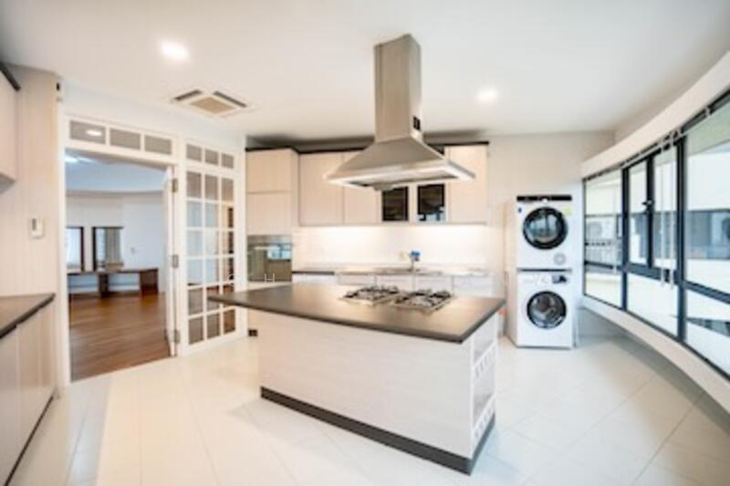 Kitchen #25-03 THE DRAYCOTT