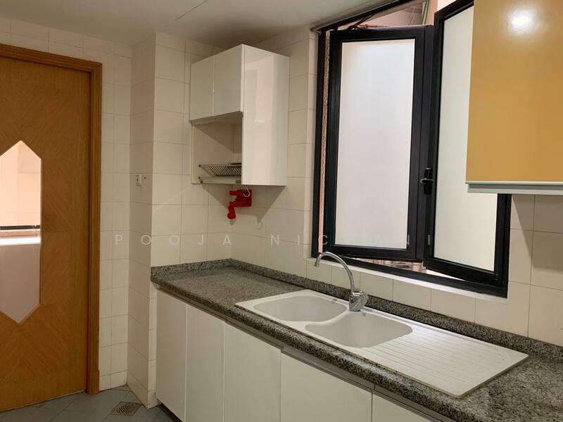 Haig Court Condominium For Sale at S$ 2,350,000 | PropertyGuru Singapore