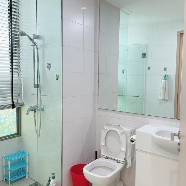Ripple Bay, 10 Pasir Ris Link, Pasir Ris / Tampines, 2 Bedrooms, 956 sqft, Condominium For Rent, by LH Sim, 60046560 - Bathroom - PropertyGuru.com.sg