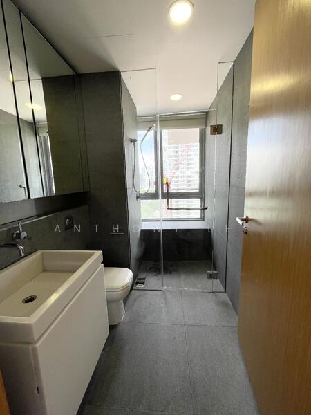 Gilstead TWO, 2 Gilstead Road, 2 Bedrooms, 775 sqft, Apartment For Rent, by Anthony Lee, 60046635 - common bathroom - PropertyGuru.com.sg