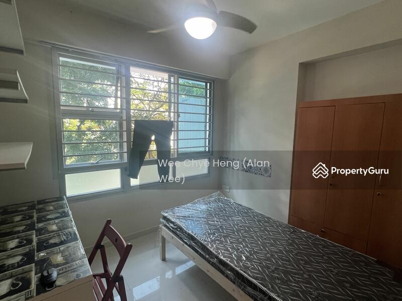 For Rent - 52 Commonwealth Drive