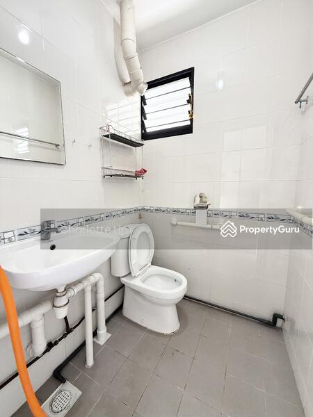 For Sale - 463 Ang Mo Kio Avenue 10