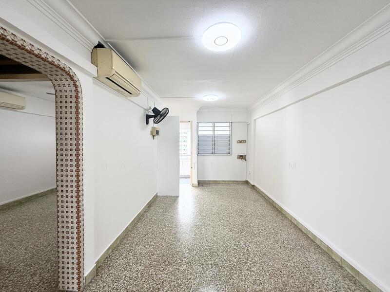 For Sale - 463 Ang Mo Kio Avenue 10