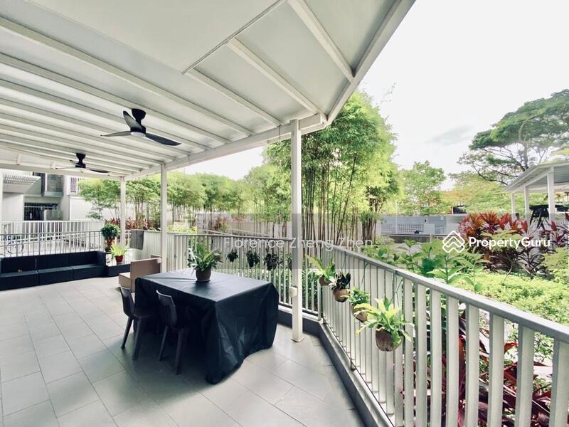 Dinning and chill at patio 