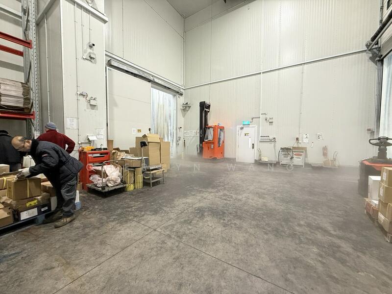 LINER, 1 Tuas Bay Close, 25,661 sqft, Factory / Workshop (B2) For Sale, by Cherlyn Wang, 60046769 - Others - CommercialGuru.com.sg