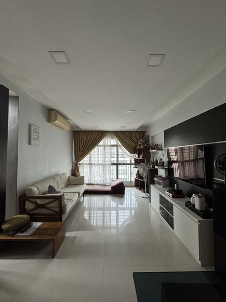 387 Bukit Batok West Avenue 5, 387 Bukit Batok West Avenue 5, Room Rental, 100 sqft, HDB Flat For Rent, by Jay Lee, 60046804 - Living Room - PropertyGuru.com.sg