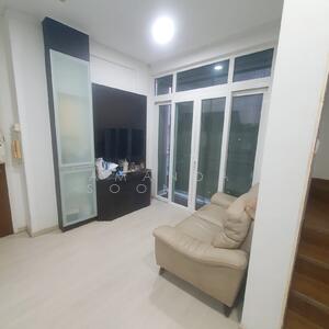 For Sale - Carlyx Green