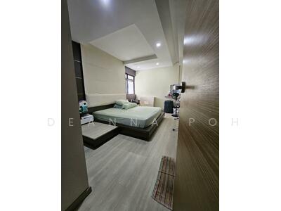 For Sale - 423 Canberra Road