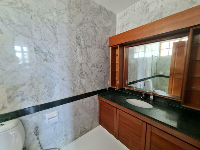 Woodgrove Estate, Ashwood Grove, Admiralty / Woodlands, 6 Bedrooms, 6,000 sqft, Detached House For Sale, by Cynthia Wong, 60047175 - PropertyGuru.com.sg
