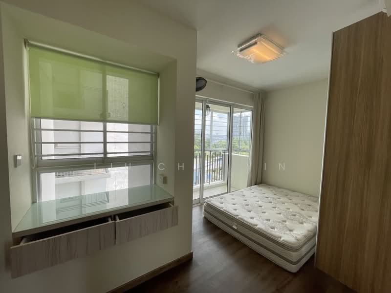 588A Ang Mo Kio Street 52, 588A Ang Mo Kio Street 52, 3 Bedrooms, 1,259 sqft, HDB Flat For Rent, by LIU Chen Yin, 60047266 - Master Bedroom - PropertyGuru.com.sg