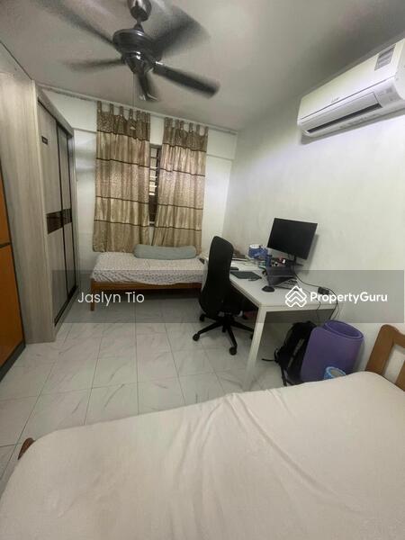 For Sale - 241 Bukit Batok East Avenue 5