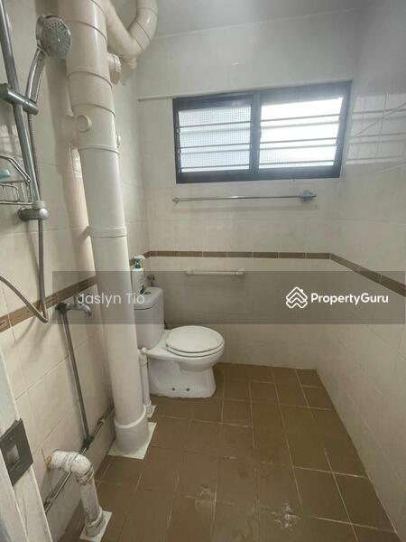 For Sale - 241 Bukit Batok East Avenue 5