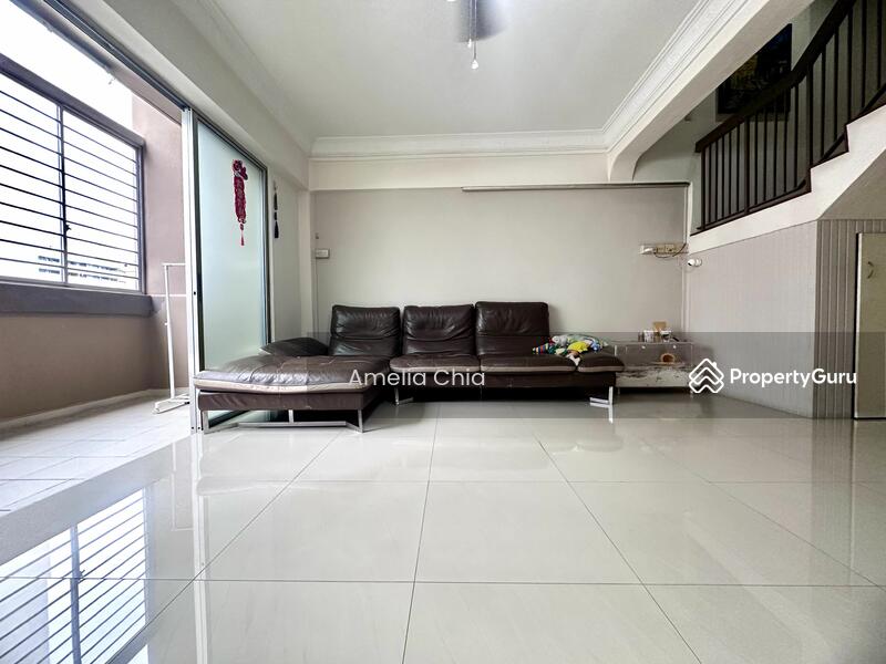 For Sale - 640 Hougang Avenue 8