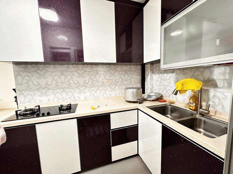 For Sale - 561B Jurong West Street 42