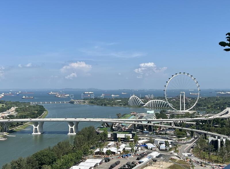 For Sale - Concourse Skyline