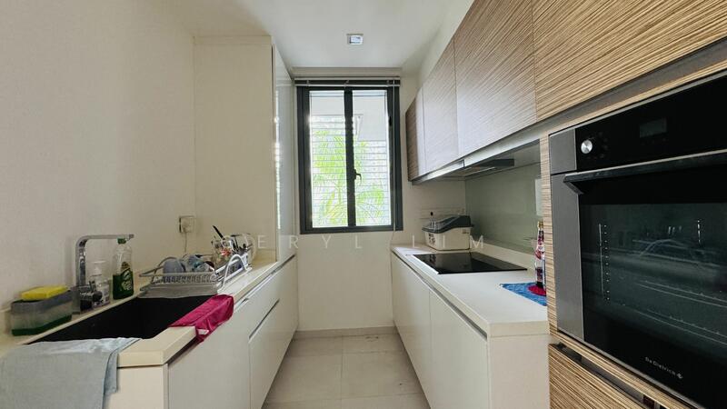 For Sale - Concourse Skyline